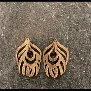 Kendra Scott gold earrings